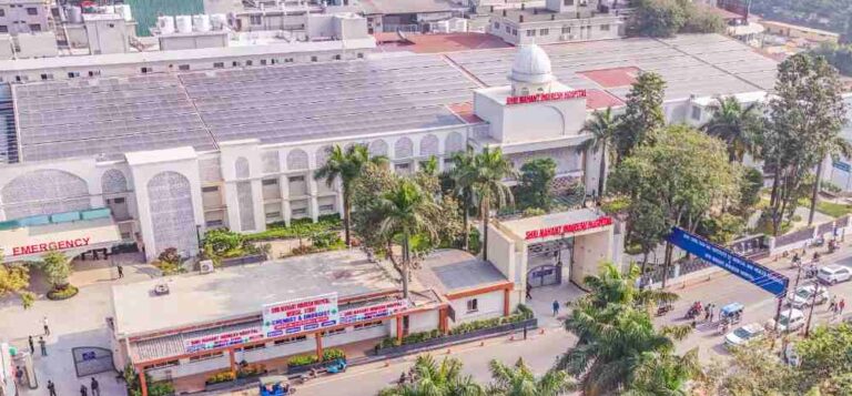 राज्य का सबसे बड़ा मेडिकल कॉलेज बना श्री गुरु राम राय इंस्टीट्यूट ऑफ मेडिकल एंड हेल्थ साइंसेज