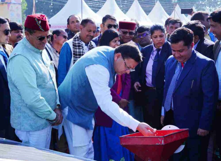 मुख्यमंत्री ने किया प्रथम सोलर मेला “सौर कौथिग” का शुभारंभ