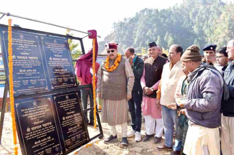 महाराज ने अपने विधानसभा क्षेत्र को दी 19 करोड़ 42 लाख 71 हजार की विकास योजनाओं की सौगात