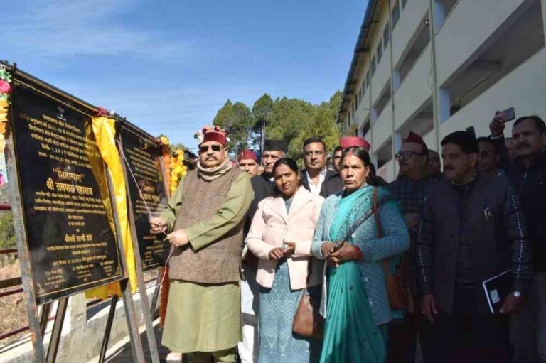 महाराज ने पोखड़ा विकासखंड को 5 करोड़ 17 लाख की विकास योजनाओं की सौगात दी