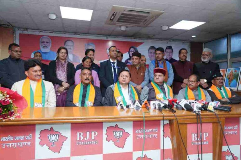 निकाय मे भाजपा की सरकार बननी निश्चित, कांग्रेस मे कार्यकर्ता का सम्मान नही: धामी