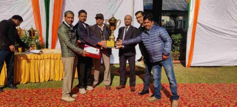 यूजेवीएन लिमिटेड द्वारा उत्कृष्ट कार्य करने वाले कार्मिकों तथा खेलों में बेहतरीन प्रदर्शन करने वाले खिलाड़ियों को किया पुरस्कृत।