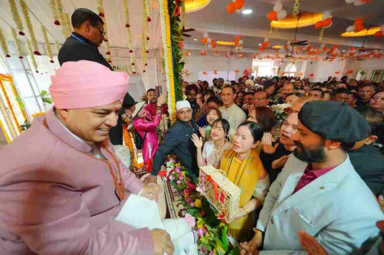 श्रीमहंत देवेन्द्र दास जी महाराज का प्रकटोत्सव सादगी और श्रद्धाभाव से मनाया गया