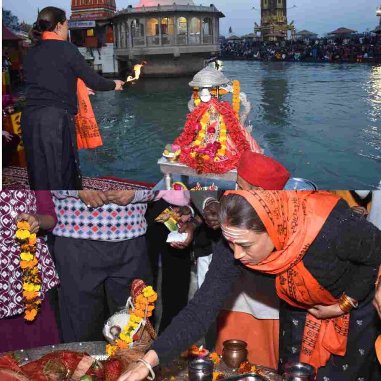 सफल आयोजन पर किया टपकेश्वर महादेव और मां गंगा का पूजन