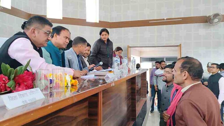 सरकारी योजनाओं का लाभ अंतिम छोर के व्यक्ति तक पहुंचाना ही हमारी मुख्य प्राथमिकता: डॉ. धन सिंह रावत