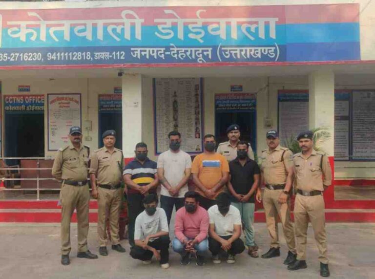 पुलिसकर्मियो पर हमला कर सरकारी कार्य में बाधा डालने वाले 07 अभियुक्तों को दून पुलिस ने किया गिरफ्तार