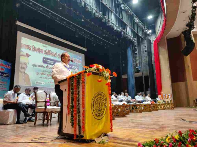 डिप्लोमा इंजीनियर्स हमारे नींव के पत्थर हैं: महाराज
