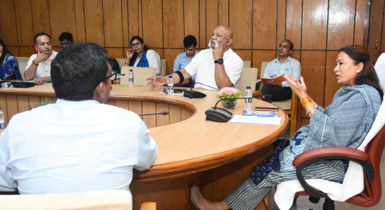 बचपन से योग को बनाएं दिनचर्या का हिस्सा : रेखा आर्या