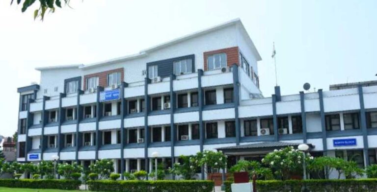 बॉबी पंवार की PIL माननीय उच्च न्यायालय में ख़ारिज!