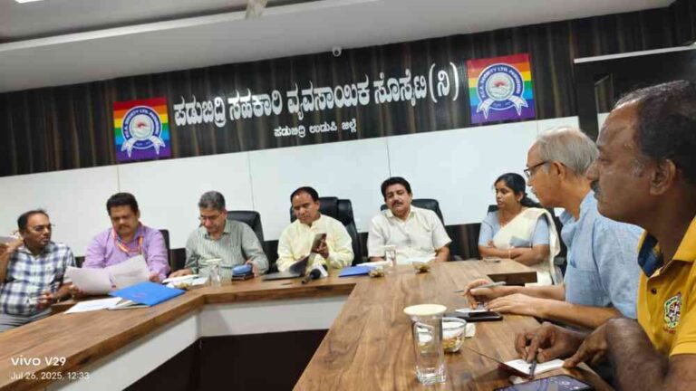 पदुबिद्री सहकारी कृषि समिति ग्रामीण स्वावलंबन की परिकल्पना है — डॉ धन सिंह रावत