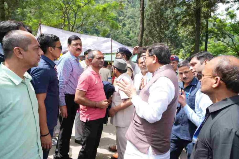 CM धामी ने उत्तरकाशी से ही कैबिनेट बैठक कर राज्य हित में लिए अहम निर्णय