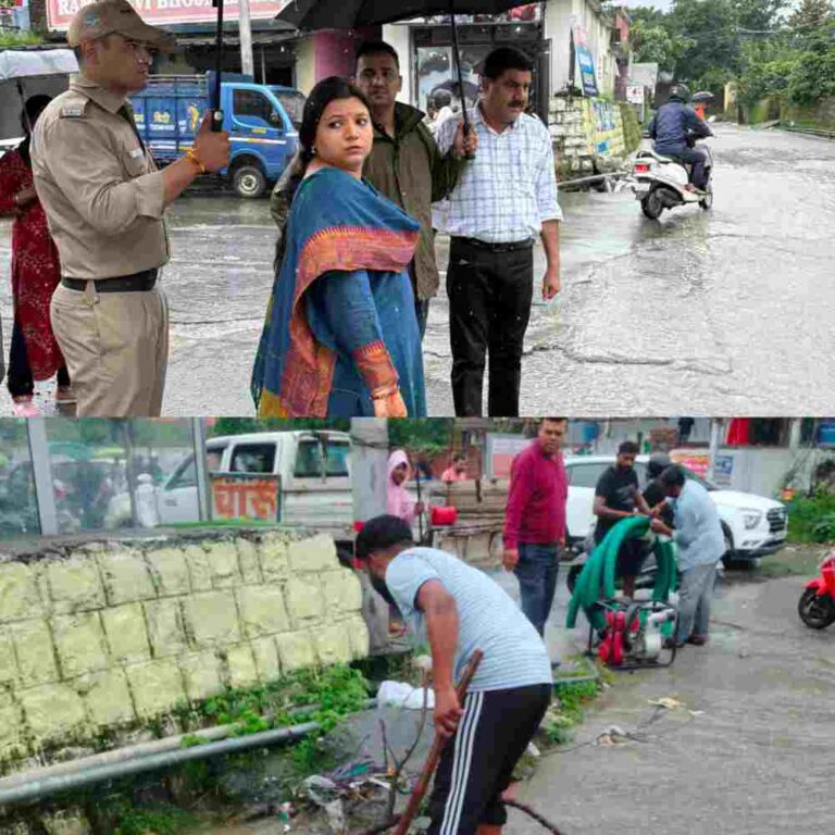 नगर आयुक्त,नमामि बंसल ने किया जलभराव वाली जगहों का निरीक्षण