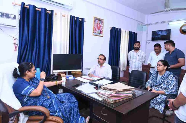 कोटद्वार विधायक ऋतु खण्डूडी भूषण ने ARTO कार्यालय का किया औचक निरीक्षण अधिकारियों  को दिए निर्देश