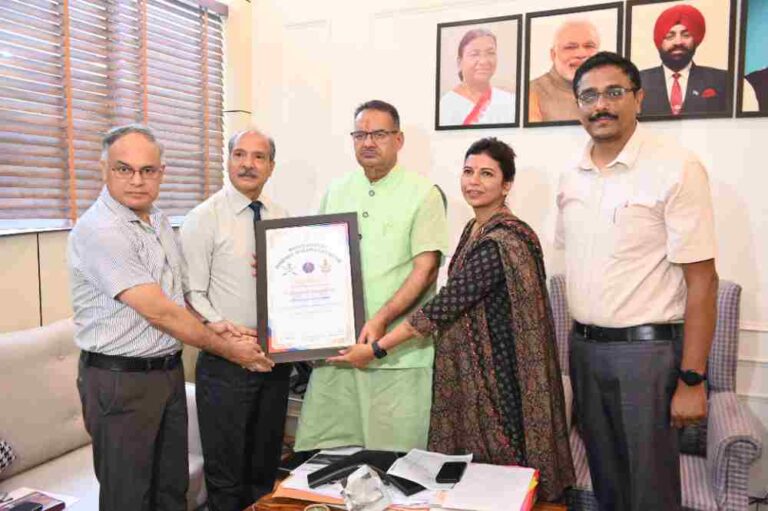 सैनिक कल्याण मंत्री गणेश जोशी ने शहीद सम्मान समारोह की तैयारियों की समीक्षा, लैंसडाउन में 05 अक्टूबर को होगा आयोजन