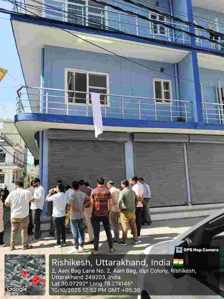 आधा दर्जन से अधिक बहुमंज़िला व्यवसायिक एवं आवासीय निर्माणों पर की गई सीलिंग की कार्रवाई