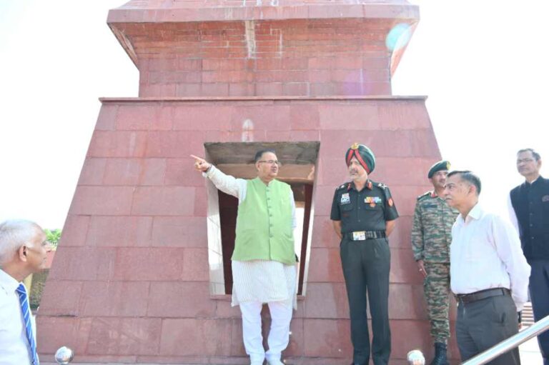 सैनिक कल्याण मंत्री गणेश जोशी ने सैन्यधाम का निरीक्षण किया