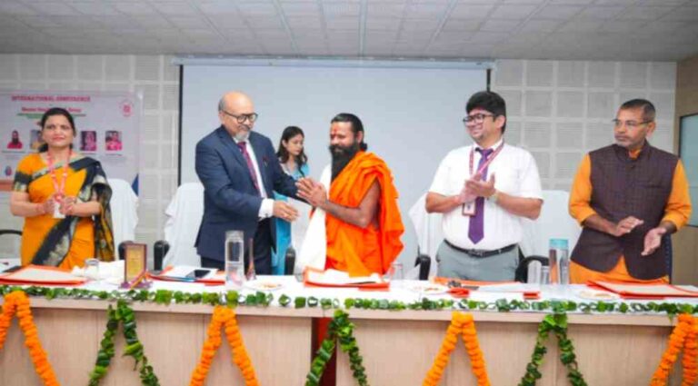 एसजीआरआरयू में मानसिक स्वास्थ्य और कल्याण पर अंतरराष्ट्रीय सम्मेलन का आयोजन