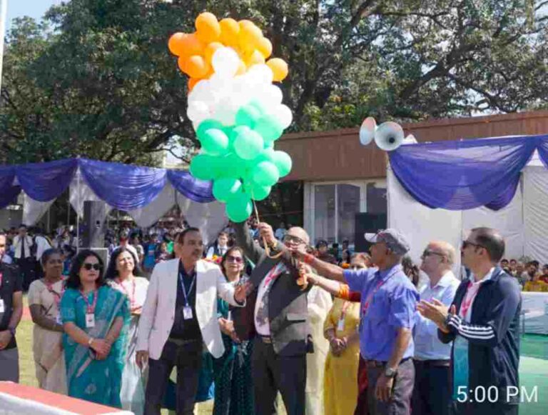 युवा जोश, अनुशासन और खेल भावना से गूंजा विश्वविद्यालय परिसर