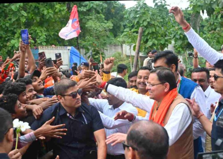 परिवारवाद नहीं, विकासवाद ही बिहार की पहचान बनेगाः सीएम धामी