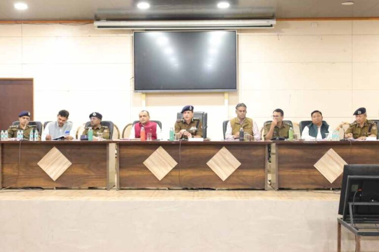 चप्पे चप्पे पर पुलिस तैनात,अचूक सुरक्षा व्यवस्था में 3000 से अधिक पुलिस कर्मी तैनात