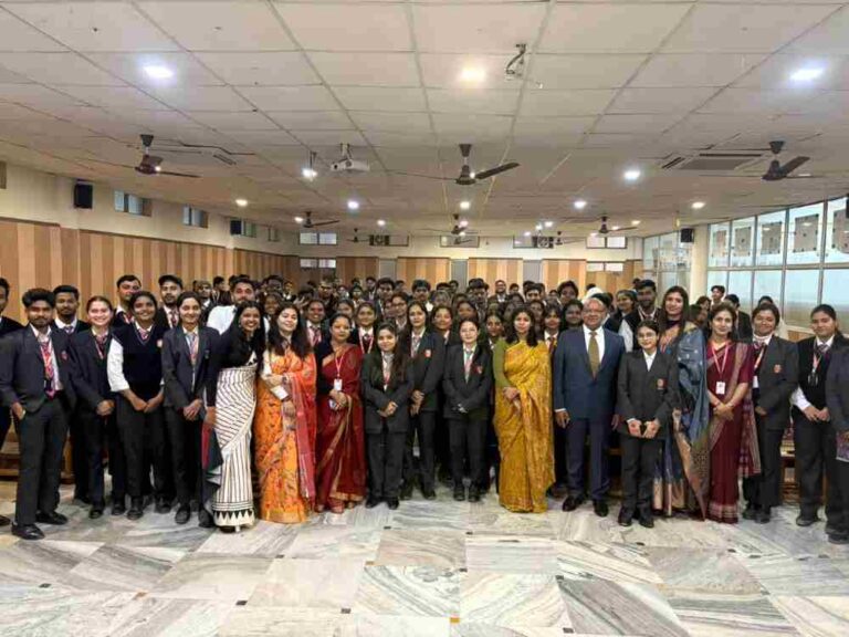 देव भूमि उत्तराखंड यूनिवर्सिटी में आयोजित हुआ ‘बैलेंसिंग एक्ट’ पर अतिथि व्याख्यान, वेस्टिब्यूलर डिसऑर्डर्स पर बढ़ी जागरूकता