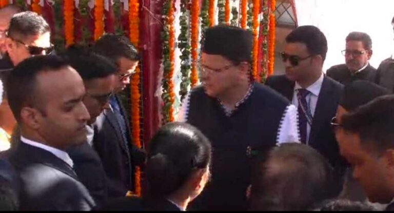 सीएम धामी ने राज्य आंदोलनकारियों को दिया बड़ा तोहफा,पेंशन बढ़ाई, सरकार देगी ये सुविधाएं